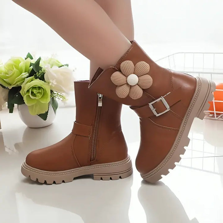 Bota-infantil-feminino-marrom-cano-alto-de-inverno-feita-de-couro-para-meninas-estilosas-princesa-Vitrine-Plaza