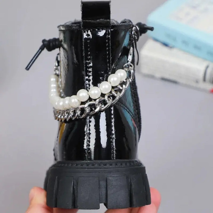 Bota-coturno-infantil-feminino-preta-estilosa-de-couro-para-meninas-com-cano-alto-Vitrine-Plaza