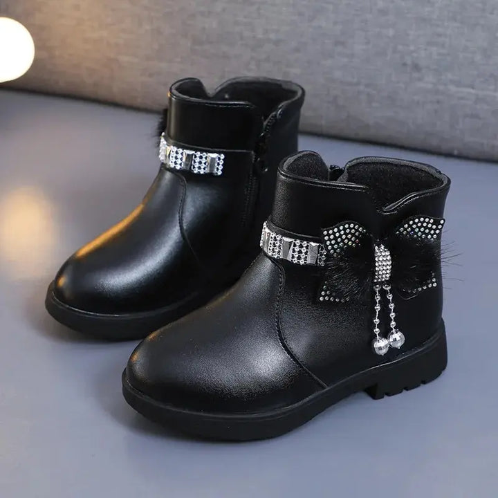 Bota-infantil-feminino-preta-de-couro-para-o-inverno-Katy-cano-alto-Vitrine-Plaza