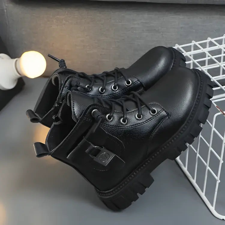 Bota-infantil-feminina-preta-de-couro-Vintage-com-cano-alto-Vitrine-Plaza