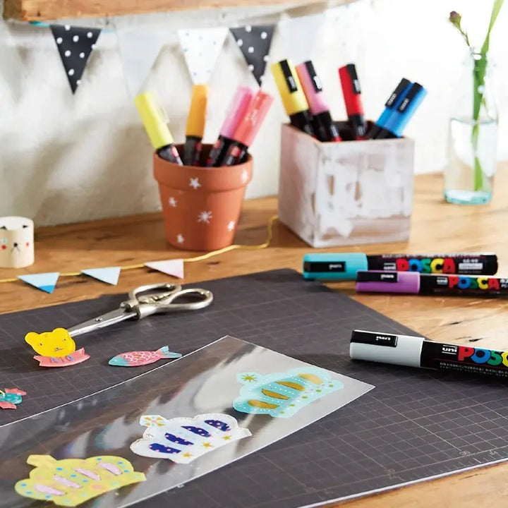 Caneta Posca Branca - vitrine plaza