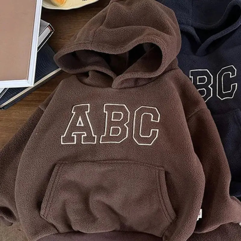 Conjunto-Moletom-infantil-estiloso-marrom-de-inverno-ABC-Vitrine-Plaza