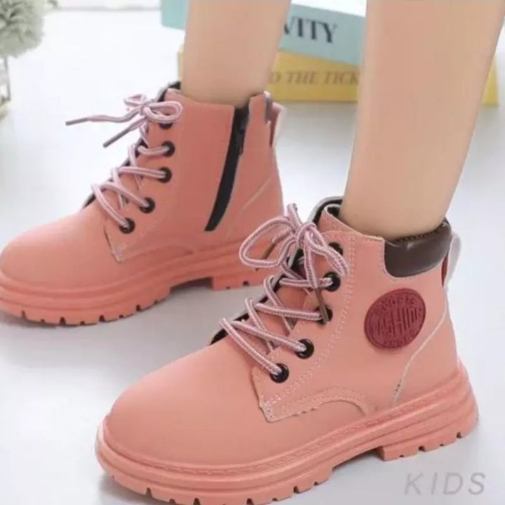 Coturno-infantil-feminina-de-couro-para-o-inverno-rosa-bia-Vitrine-Plaza