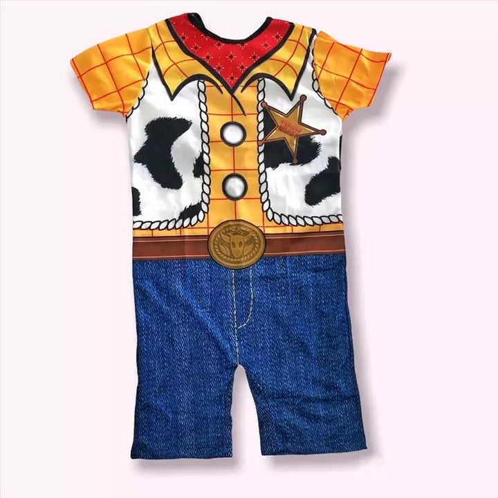 Fantasia-Woody-Toy-Story-parte-da-frente-Vitrine-Plaza