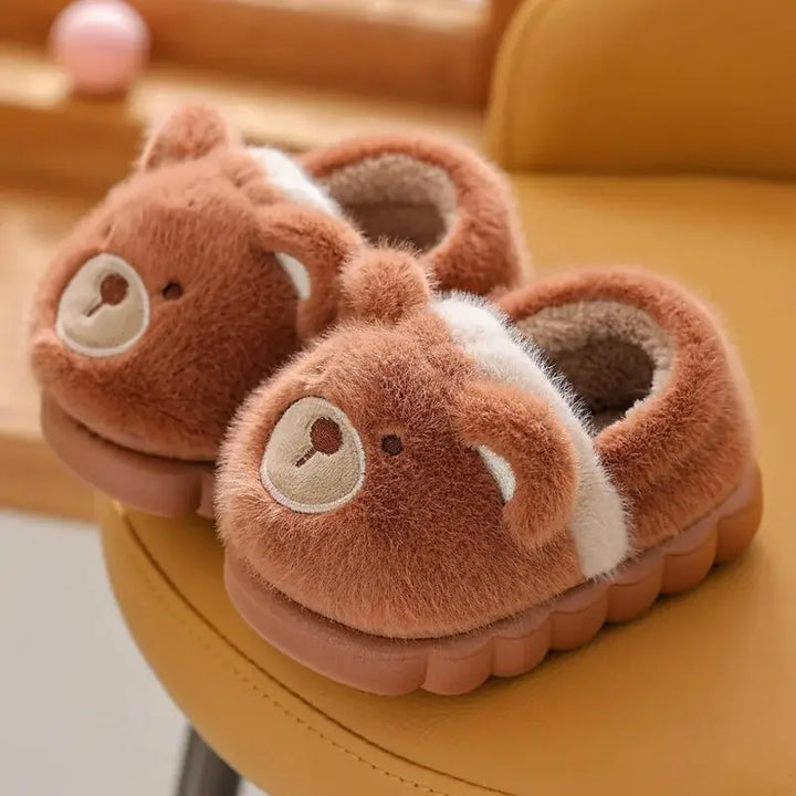 Pantufa-infantil-menino-marrom-de-ursinho-de-algodão-Vitrine-Plaza