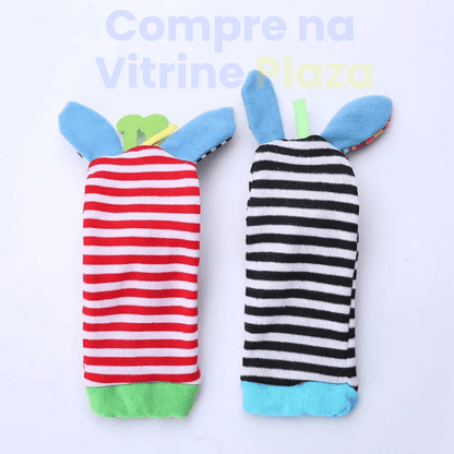 Meia-e-pulseira-de-bebe-com-bichinho-e-chacoalho-07