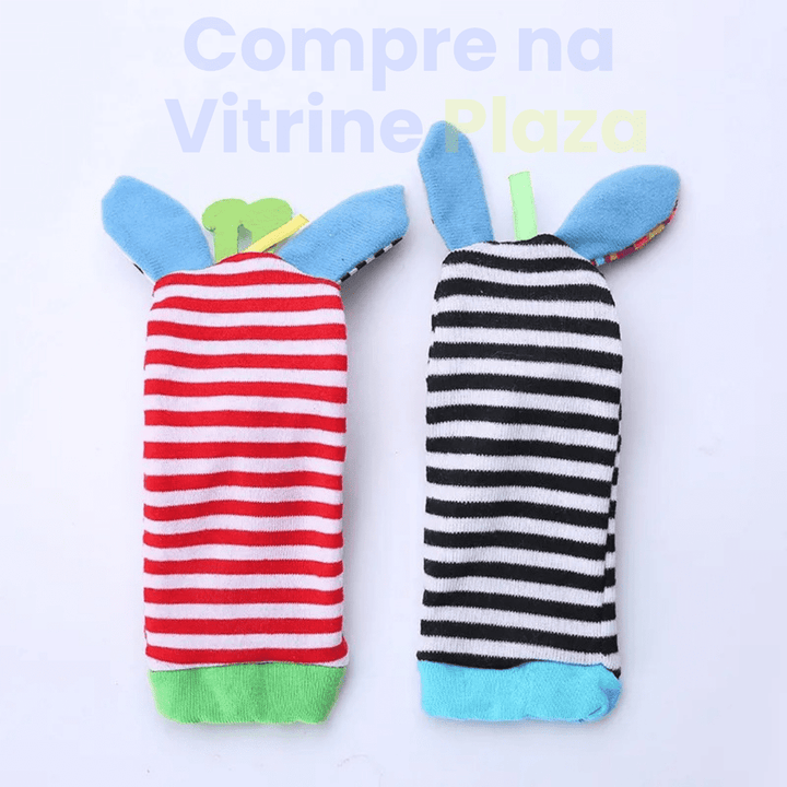 Meia-e-pulseira-de-bebe-com-bichinho-e-chacoalho-07