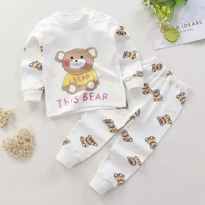 Pijama-Infantil-Menino-Branco-de-inverno-Feito-de-algodão-de-Manga-Longa-Bear-Land-Vitrine-Plaza