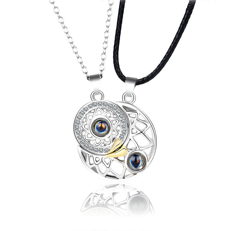 Colar sol e lua I LOVE YOU 100 IDIOMAS